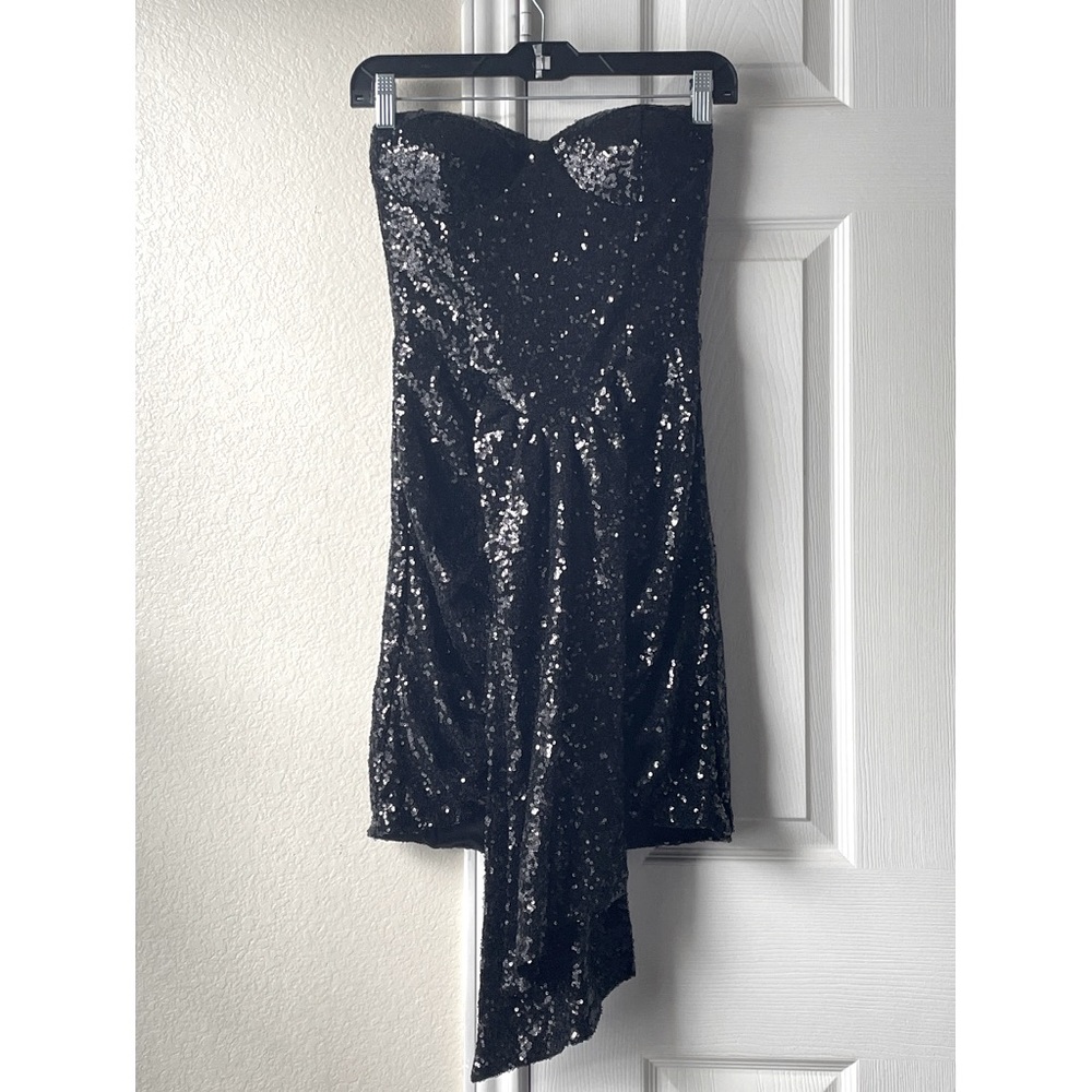 Love & Lemonade NWT Metallic Sequin Strapless Dress - Black